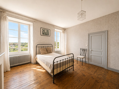 French property for sale in Saint-Maixent-l'École, Deux-Sèvres - €395,200 - photo 6