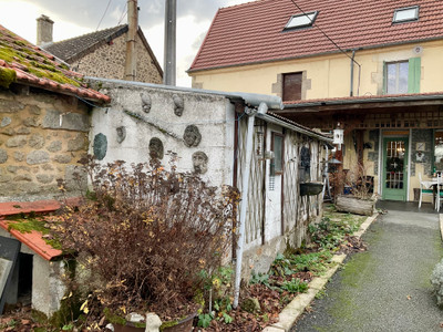 French property for sale in Saint-Pardoux-les-Cards, Creuse - €145,998 - photo 14