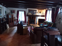 Maison à vendre à Terres-de-Haute-Charente, Charente - 267.500 € - photo 3