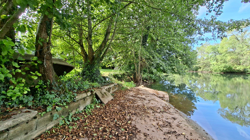 French property for sale in Luxé, Charente - €88,000 - photo 1