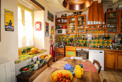French property for sale in Saint-Jean-d'Angély, Charente-Maritime - €462,000 - photo 4