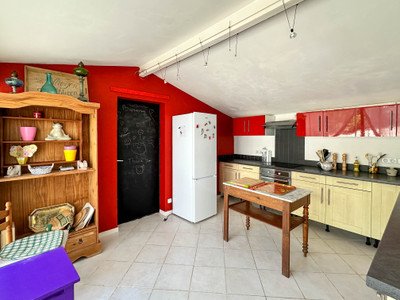 French property for sale in Asnières-la-Giraud, Charente-Maritime - €125,300 - photo 6