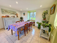 Maison à vendre à Aubeterre-sur-Dronne, Charente - 225.000 € - photo 4