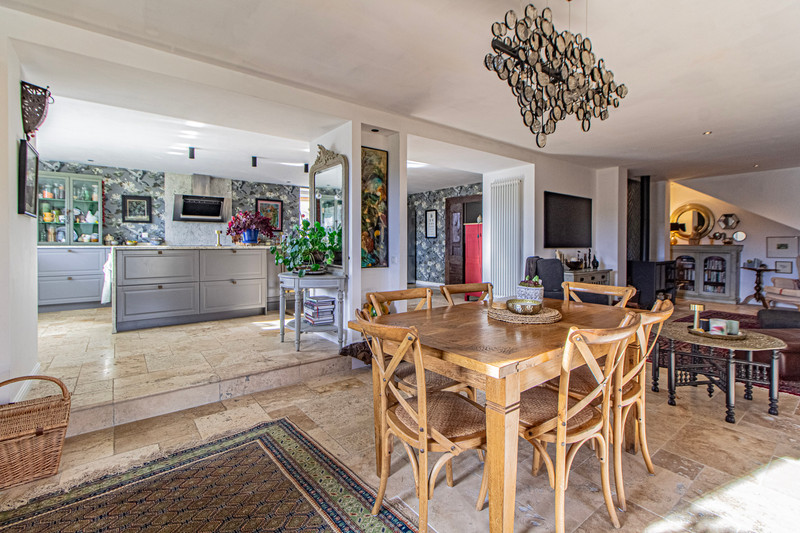 French property for sale in Lavercantière, Lot - €480,180