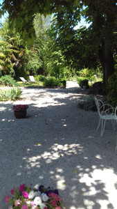 French property for sale in Saint-Fraigne, Charente - €108,900 - photo 2