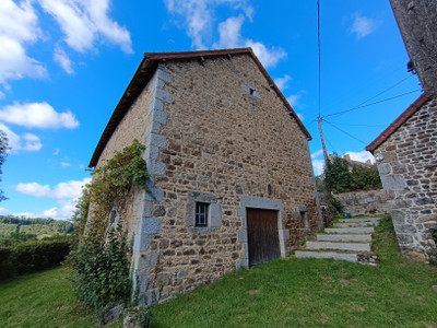 French property for sale in Aubusson, Creuse - €119,900 - photo 3