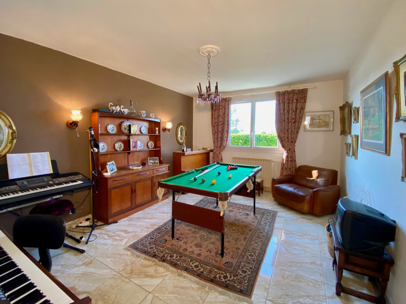 French property for sale in Aiguillon, Lot-et-Garonne - €385,000 - photo 9