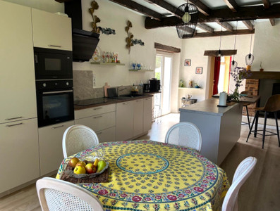 French property for sale in Montagnac-la-Crempse, Dordogne - €670,000 - photo 7