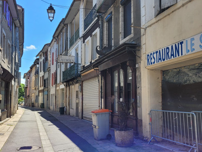  à vendre à Salies-du-Salat, Haute-Garonne, Midi-Pyrénées, avec Leggett Immobilier