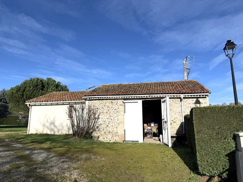 French property for sale in Queaux, Vienne - €175,000 - photo 9