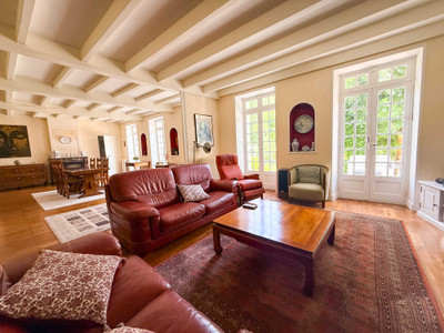 French property for sale in Saint-Hilaire-de-Villefranche, Charente-Maritime - €795,000 - photo 2