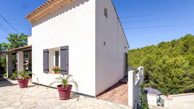 French property for sale in Septèmes-les-Vallons, Bouches-du-Rhône - €550,000 - photo 13