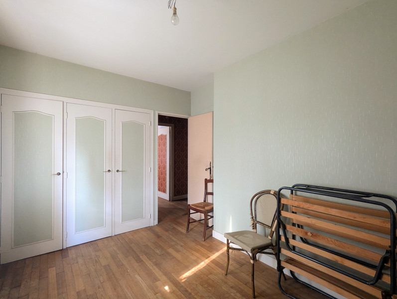 French property for sale in Thiviers, Dordogne - €267,500 - photo 8