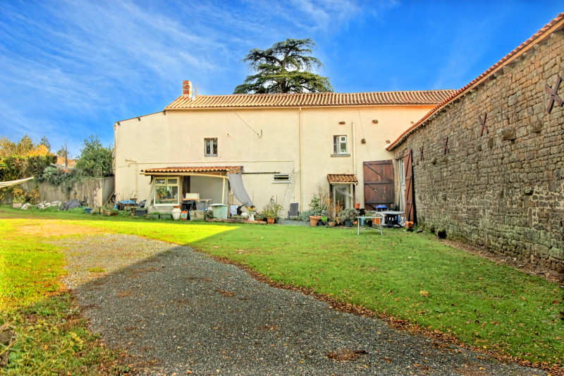 French property for sale in L'Hermenault, Vendée - €225,000 - photo 0