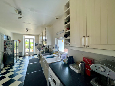 French property for sale in Loubès-Bernac, Lot-et-Garonne - €318,000 - photo 3