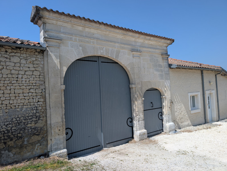 French property for sale in Challignac, Charente - €625,000 - photo 1