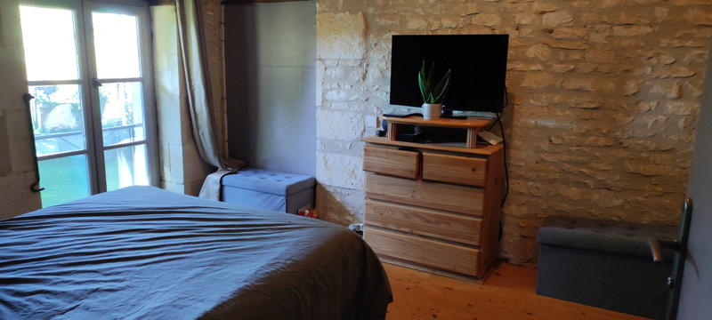 French property for sale in Chaunay, Vienne - €245,030 - photo 9