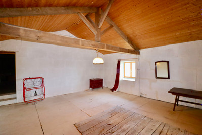 French property for sale in Écuras, Charente - €60,000 - photo 10