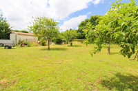 Terrain à vendre à Saint-Jean-d'Angély, Charente-Maritime - 77.000 € - photo 10