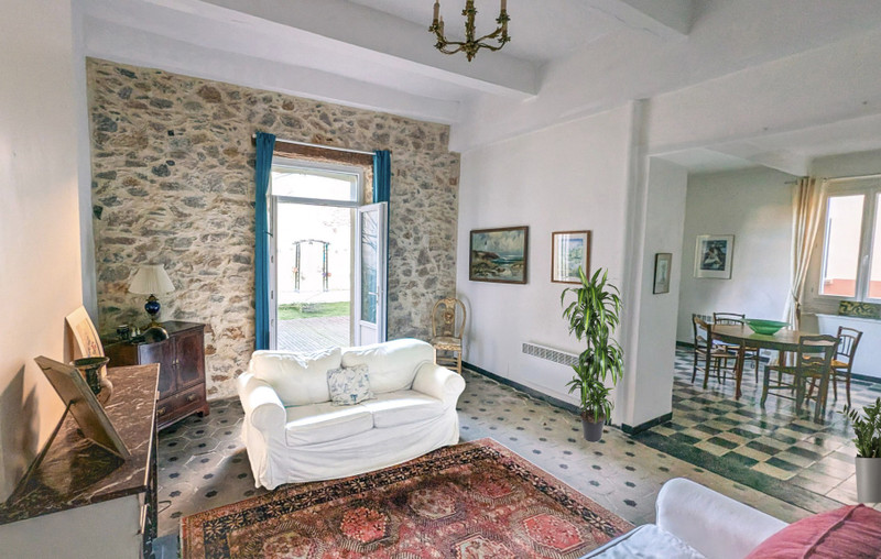 Propriété à vendre à Cessenon-sur-Orb, Hérault - 313 200 €