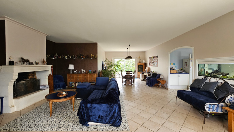 French property for sale in Ruffec, Charente - €1,250,000 - photo 9