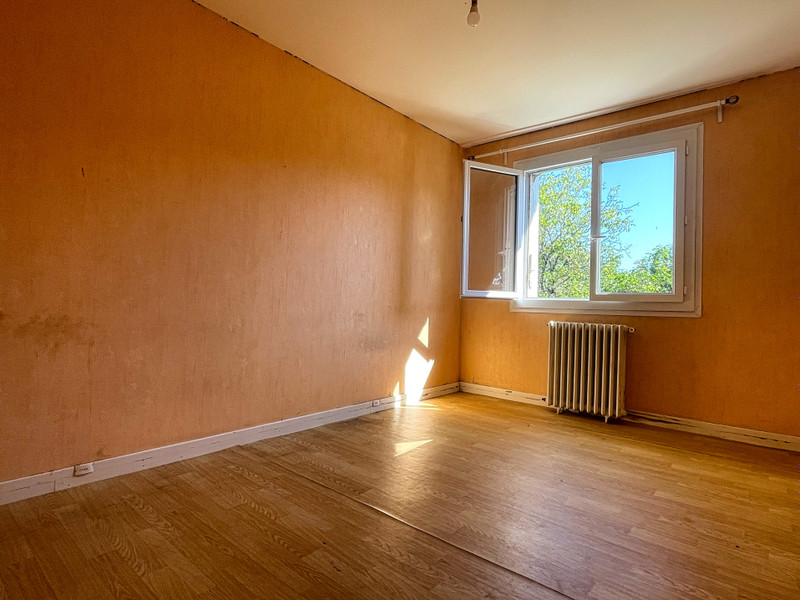 French property for sale in Luchapt, Vienne - €82,500 - photo 8