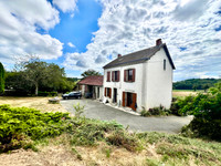 Maison à vendre à Le Grand-Bourg, Creuse - 189.000 € - photo 1