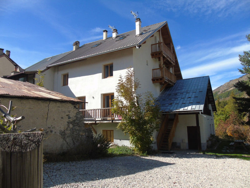 French property for sale in Le Monêtier-les-Bains, Hautes-Alpes - €995,000 - photo 1