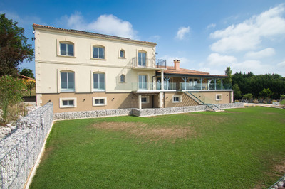 French property for sale in Sainte-Livrade-sur-Lot, Lot-et-Garonne - €1,500,000 - photo 9