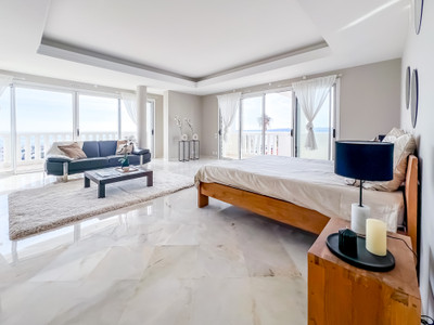 Exceptional and prestigious 512 sqm triplex apartment in Cannes Palm Beach with 240° panoramic sea views.