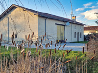 Maison à vendre à Manot, Charente - 235.400 € - photo 2