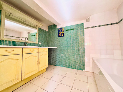 French property for sale in Gréolières, Alpes-Maritimes - €264,500 - photo 4