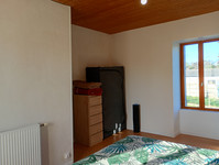 Propriété à vendre à Lathus-Saint-Rémy, Vienne - 82 000 € - photo n°8