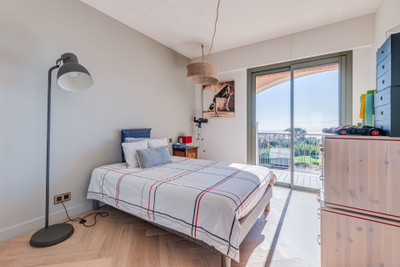 French property for sale in Nice, Alpes-Maritimes - €1,299,000 - photo 6