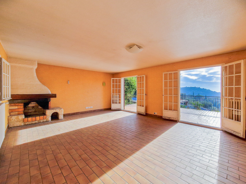 House for sale in SaintAndrédelaRoche AlpesMaritimes
