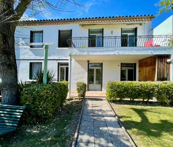Maison à vendre à Quillan, Aude, Languedoc-Roussillon, avec Leggett Immobilier