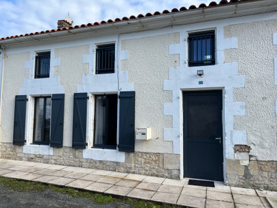 house for sale in Charente-Maritime