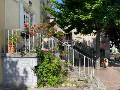 Maison à vendre à Bellenaves, Allier, Auvergne, avec Leggett Immobilier