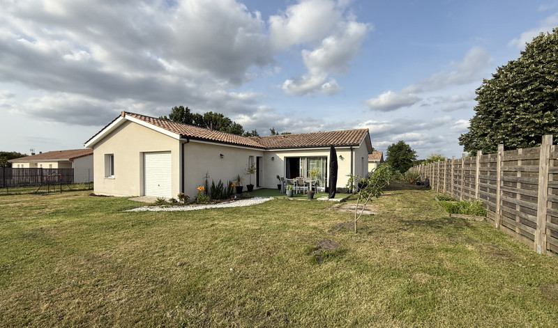 Propriété à vendre à Pugnac, Gironde - 260 000 €