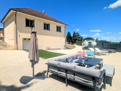 Maison à vendre à Rilhac-Lastours, Haute-Vienne, Limousin, avec Leggett Immobilier