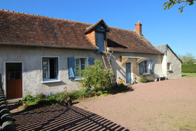 Maison à vendre à Saint-Flovier, Indre-et-Loire, Centre, avec Leggett Immobilier
