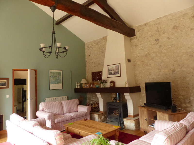French property for sale in Ladiville, Charente - &#8364;399,950 - photo 6