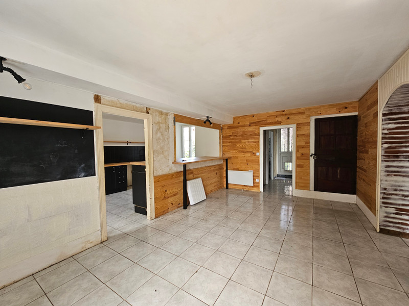 French property for sale in Hyds, Allier - €104,450 - photo 1