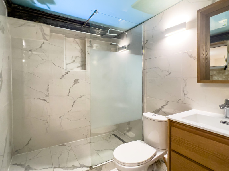 French property for sale in Paris 10e Arrondissement, Paris - &#8364;595,000 - photo 9