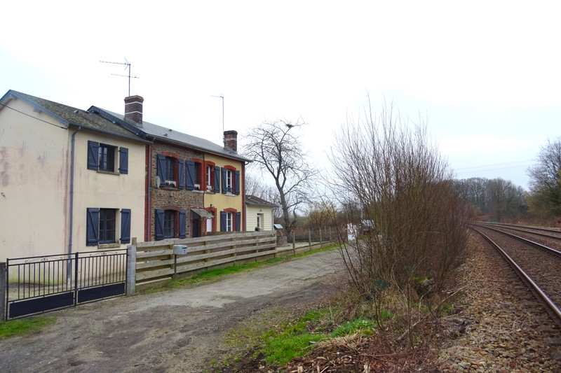 French property for sale in La Selle-la-Forge, Orne - €115,000 - photo 10