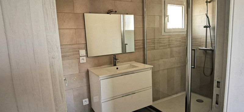 French property for sale in Avignon, Vaucluse - €288,000 - photo 5