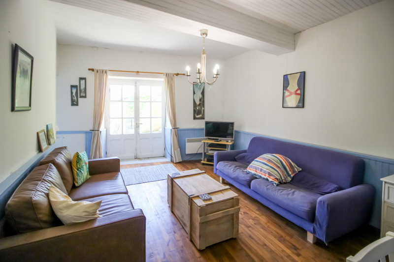 French property for sale in Mauzac-et-Grand-Castang, Dordogne - €200,000 - photo 4