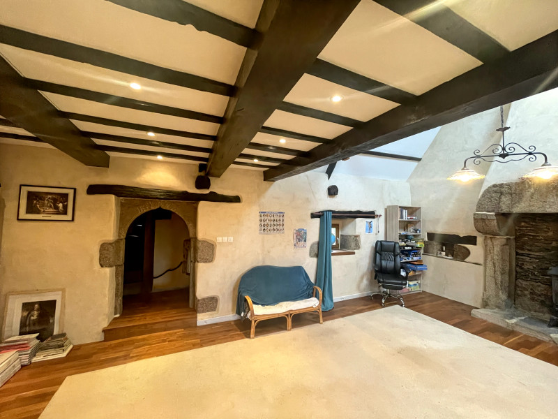 French property for sale in Duault, Côtes-d'Armor - €446,000 - photo 6