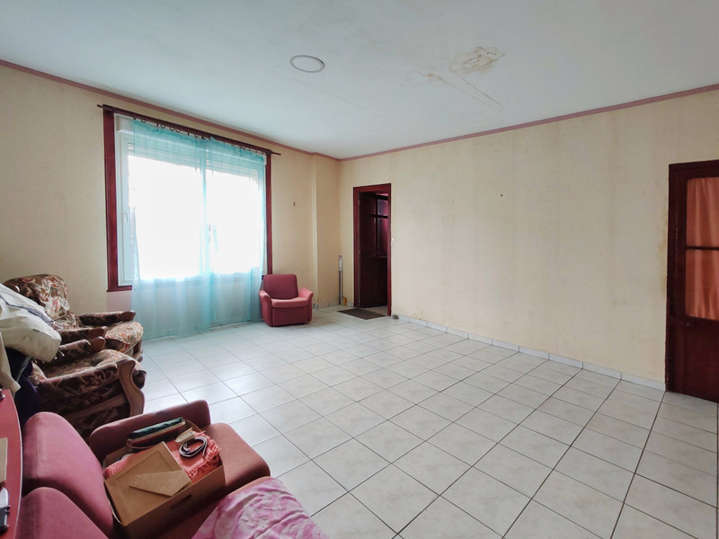 French property for sale in Scorbé-Clairvaux, Vienne - €199,000 - photo 7