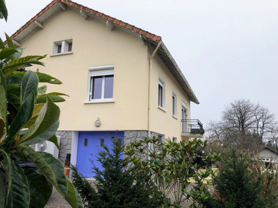 Maison à vendre à Saillat-sur-Vienne, Haute-Vienne, Limousin, avec Leggett Immobilier